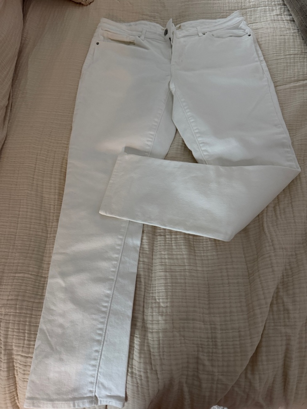 Levi's White Women's Skinny Jeans